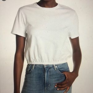 🌟 NWT elastic hem crew neck crop t shirt